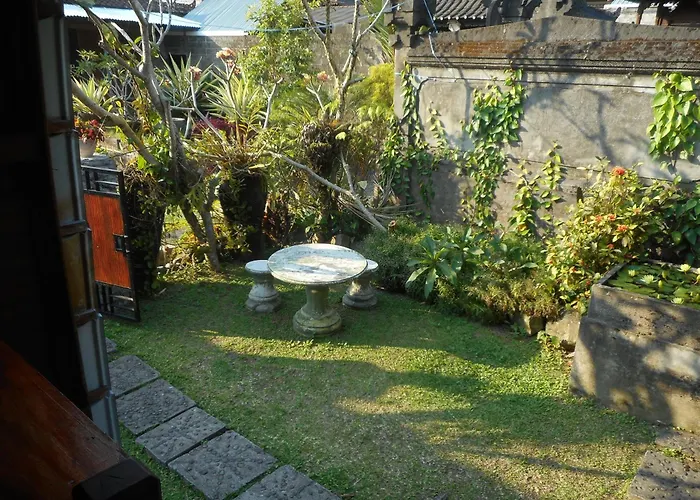 Candra Besakih